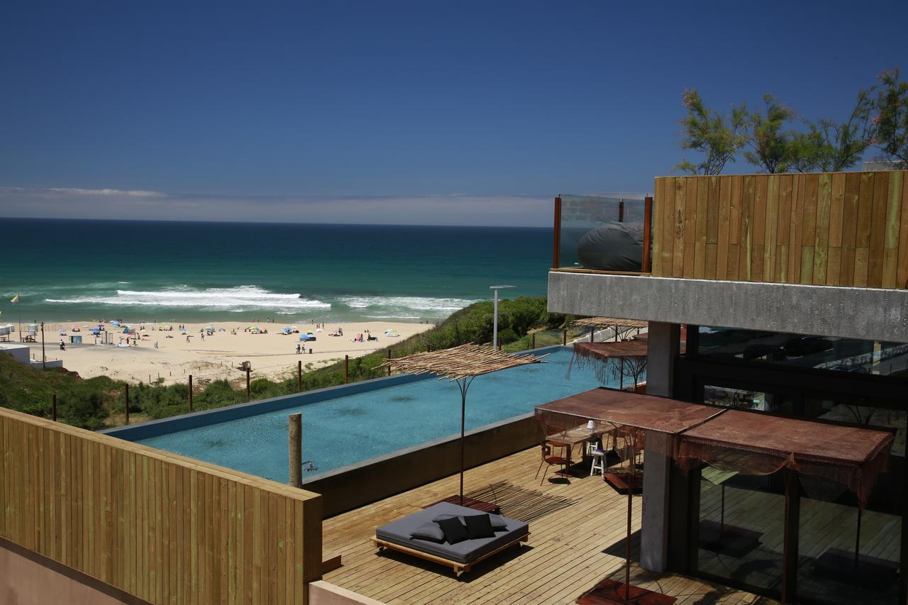 Noah Surf House Portugal Hotel Santa Cruz  Exterior photo