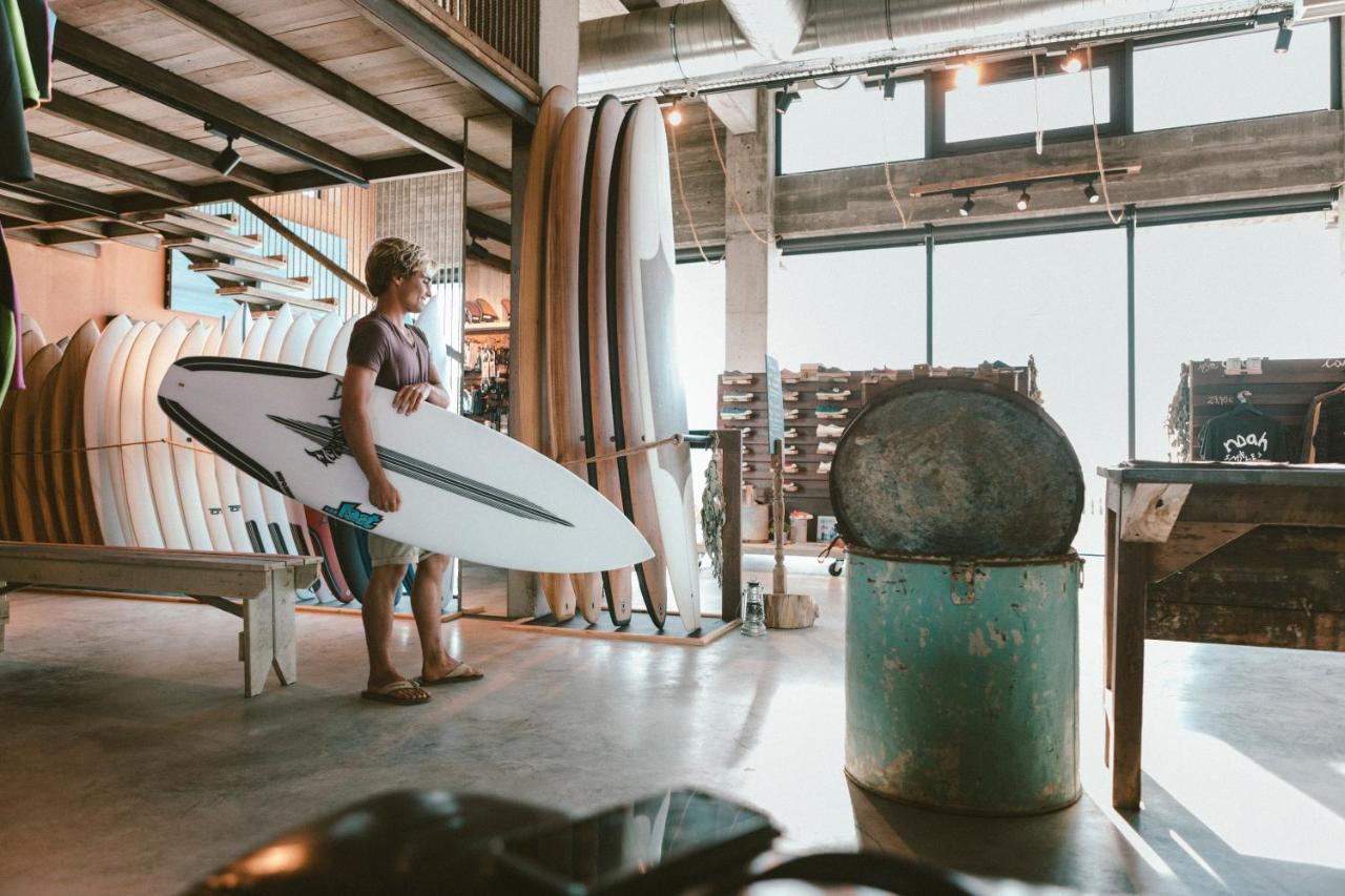 Noah Surf House Portugal Hotel Santa Cruz  Exterior photo