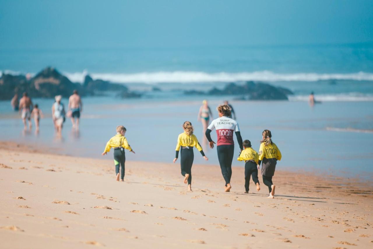 Noah Surf House Portugal Hotel Santa Cruz  Exterior photo